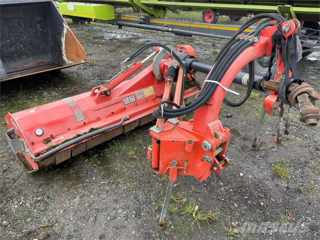 Kuhn TB 211 Diger yem biçme makinalari
