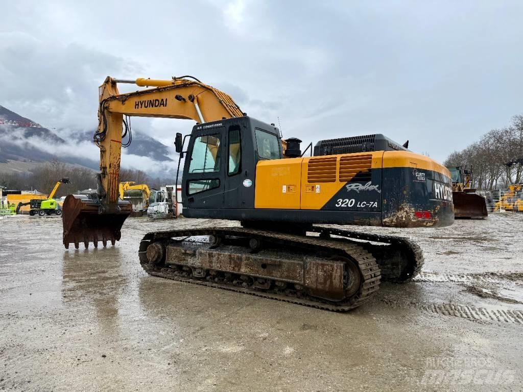 Hyundai R320LC-7A Paletli ekskavatörler