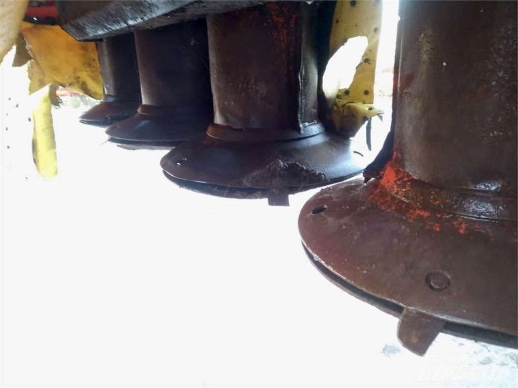 Fella KM 270 FZ Diskli çayir biçme makinasi