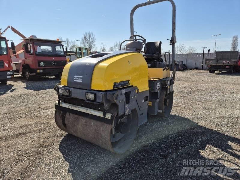 Dynapac CC1200 Çift tamburlu silindirler