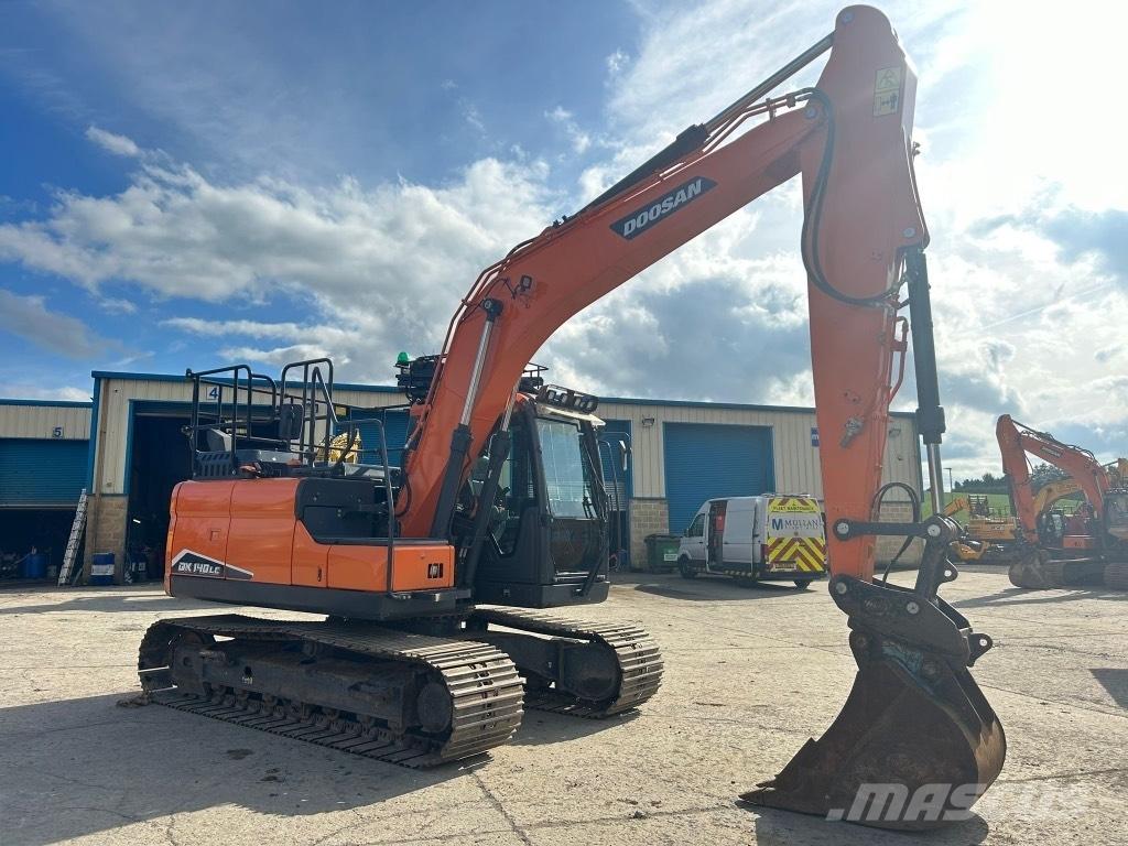 Doosan DX140 LC-7 Paletli ekskavatörler