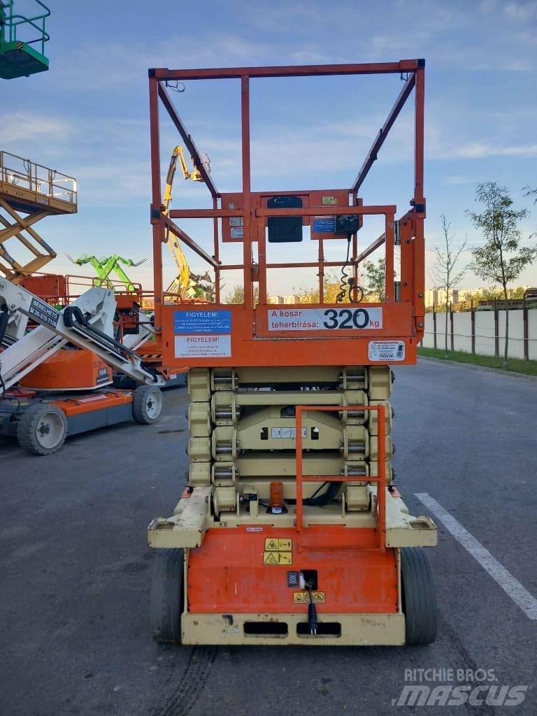 JLG 10 RS Makasli platformlar