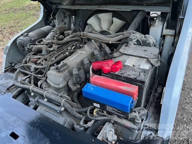 Nissan PF 50 Diger