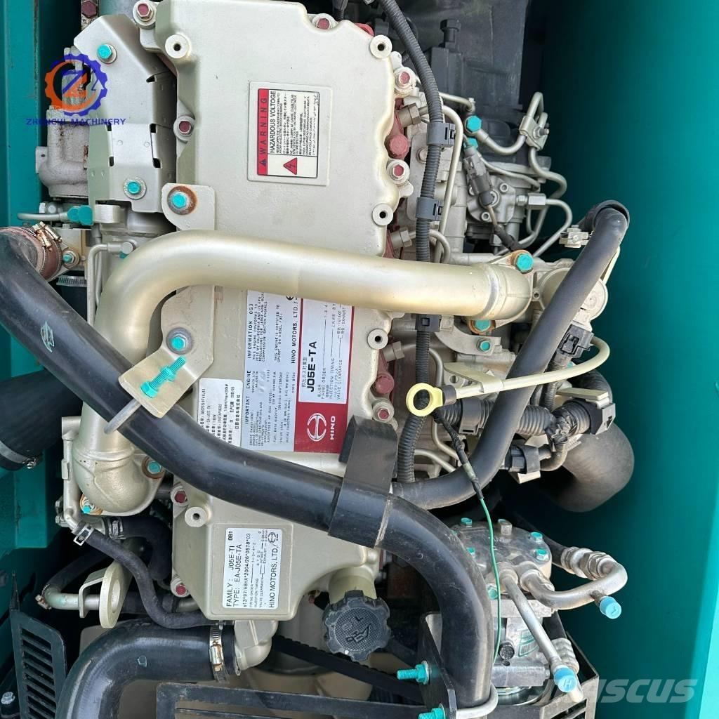 Kobelco SK 200 Paletli ekskavatörler