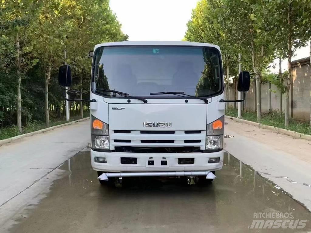 Isuzu ELF Belediye / genel amaçli araçlar