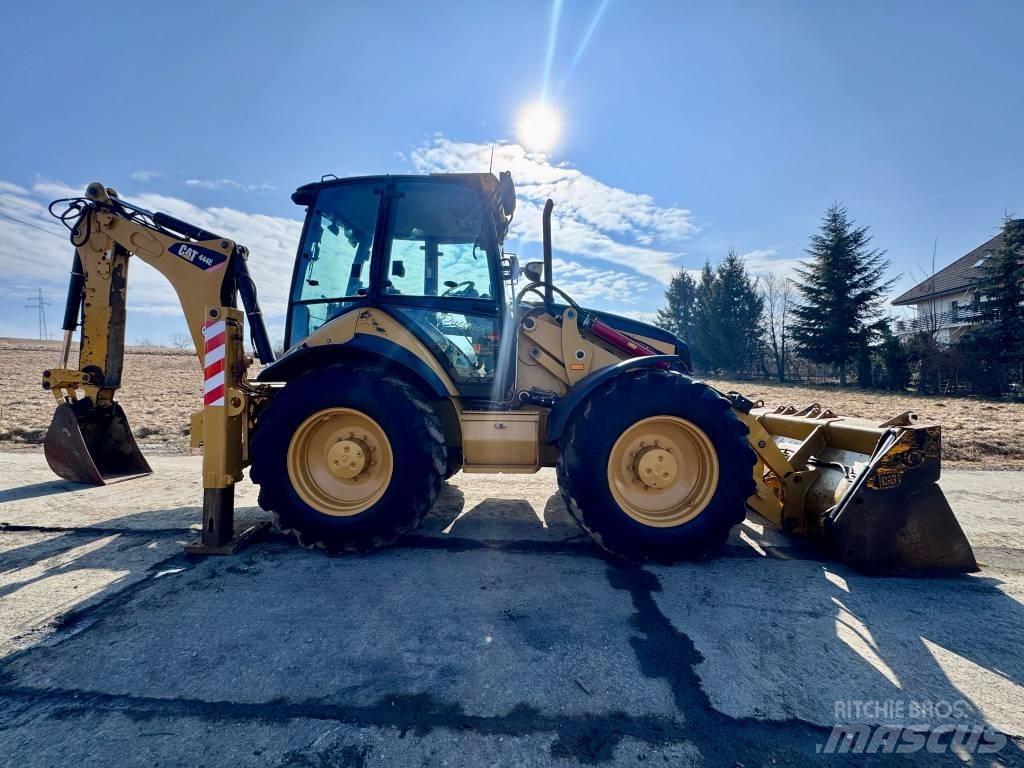 CAT 444 E Kazıcı yükleyiciler - beko loder