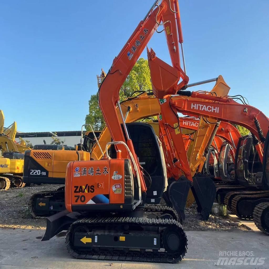 Hitachi ZX 70 Paletli ekskavatörler