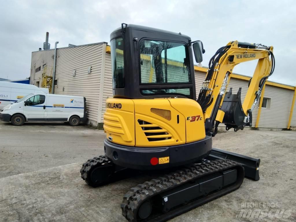 New Holland E37C Mini ekskavatörler, 7 tona dek