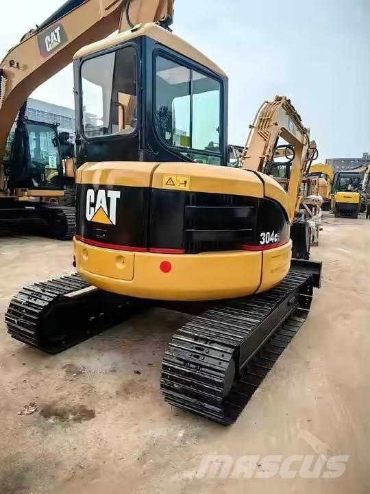 CAT 304 CR Mini ekskavatörler, 7 tona dek