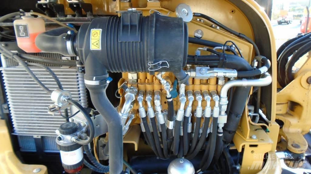 CAT 303.5 E CR Mini ekskavatörler, 7 tona dek