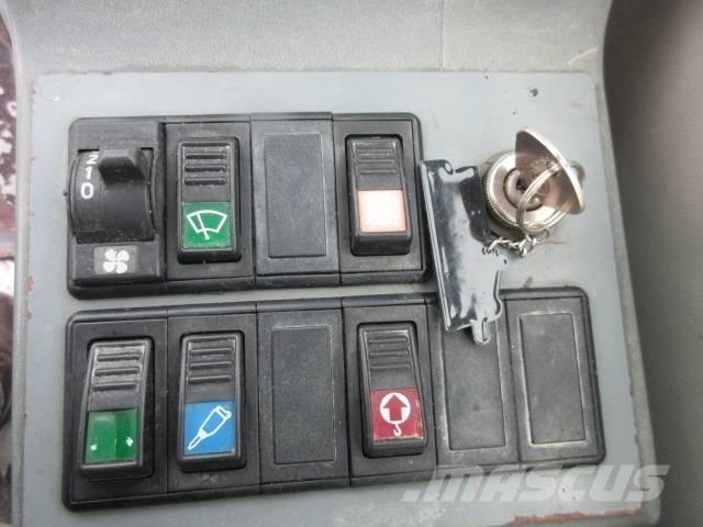 Bobcat 444 Paletli ekskavatörler