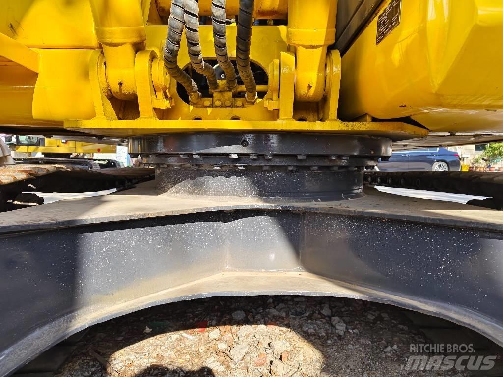Komatsu PC 130 Paletli ekskavatörler