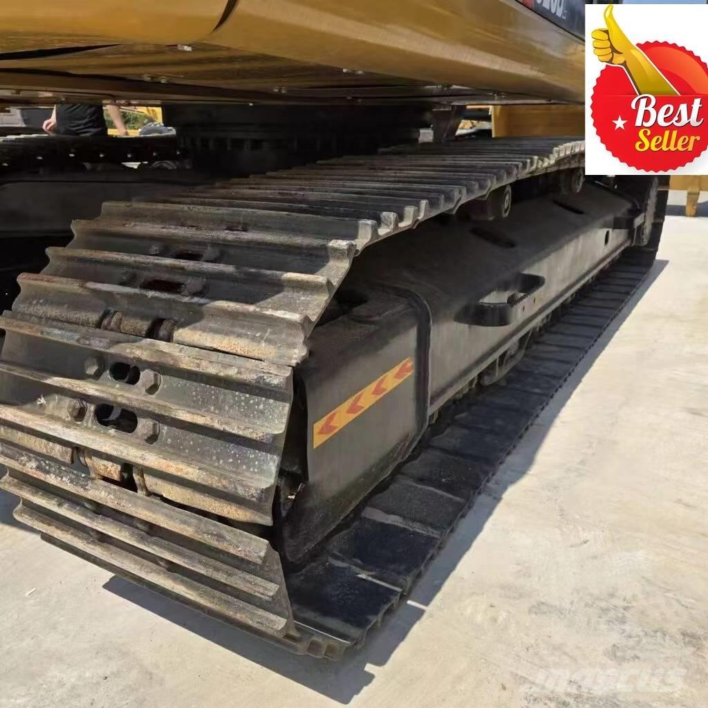 CAT 323 D L Paletli ekskavatörler