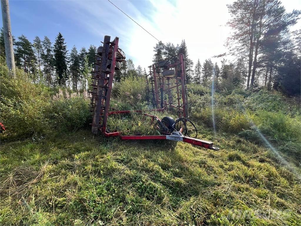 Väderstad äke Tirmiklar