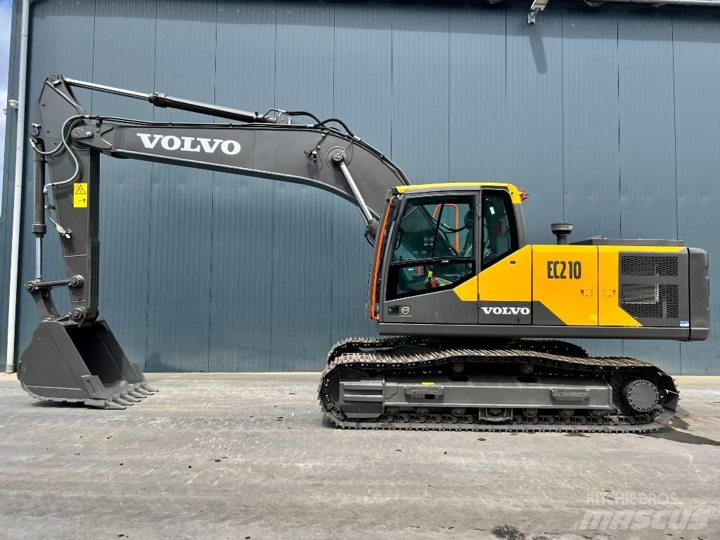Volvo EC 210 Paletli ekskavatörler
