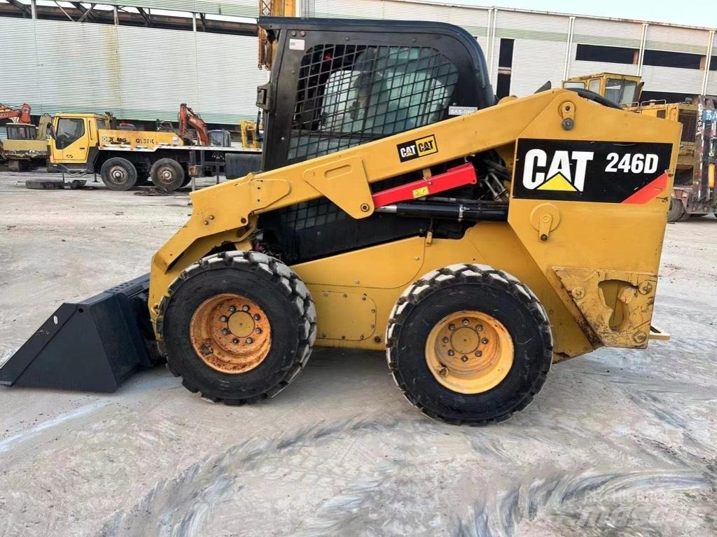 CAT 246 D Skid steer loderler