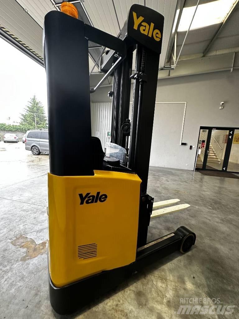 Yale MR16 Reach truck - depo içi istif araçları