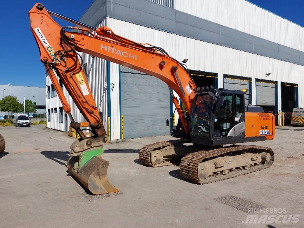 Hitachi ZX210LC-6 Paletli ekskavatörler