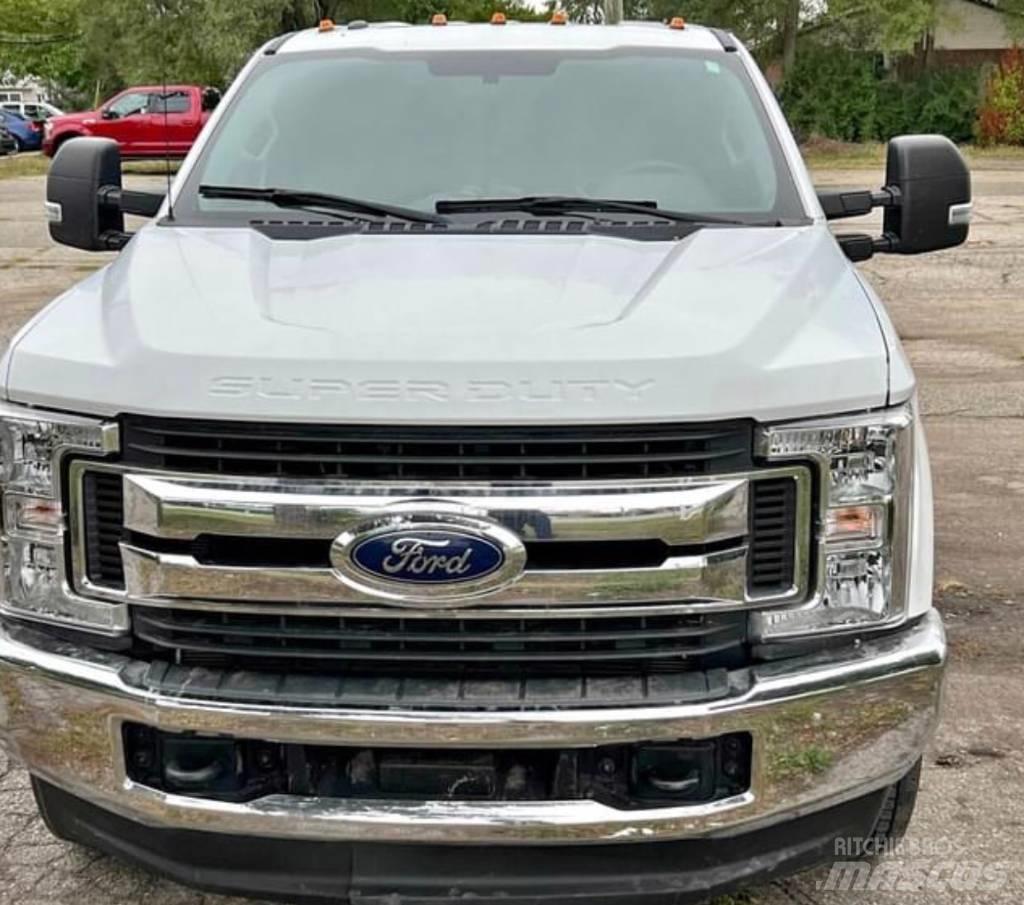 Ford F 350 XLT Diger kamyonlar