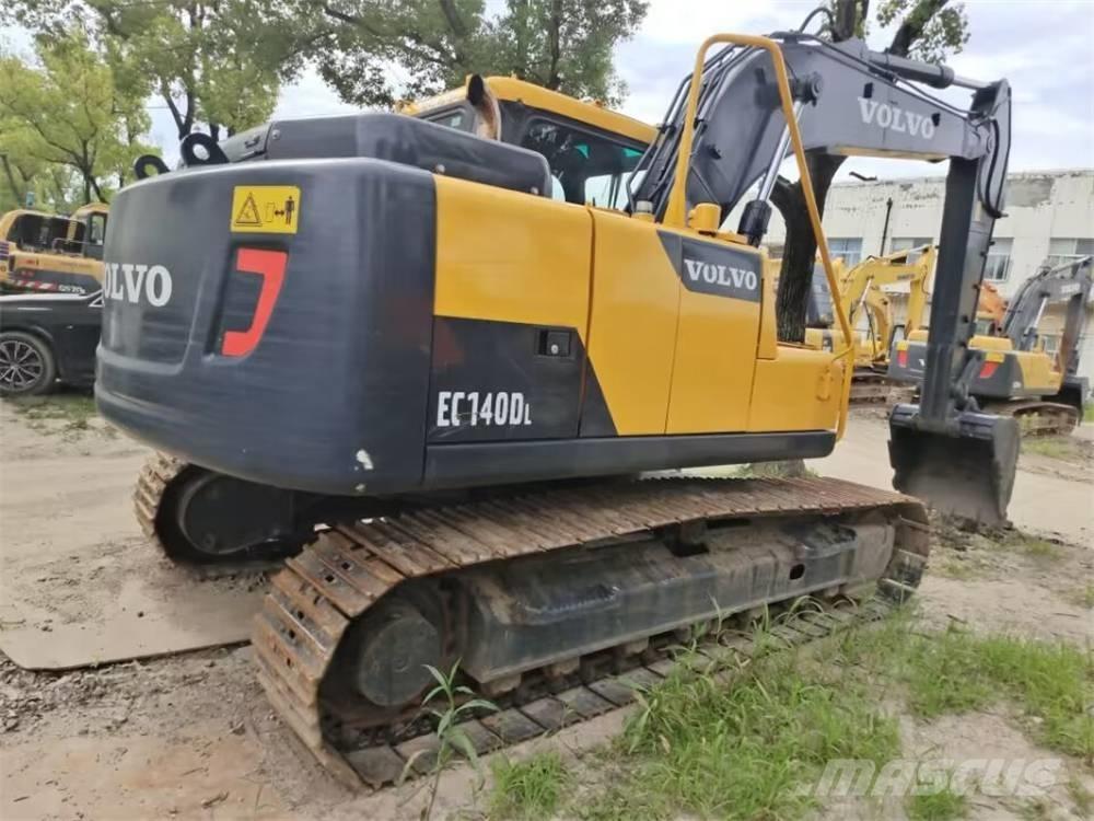 Volvo EC 140 B LC Paletli ekskavatörler