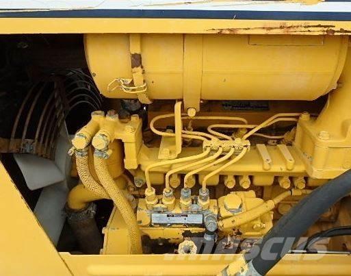 Komatsu D 20 A-6 Paletli dozerler