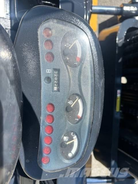 Komatsu FD 40 ZT Diger