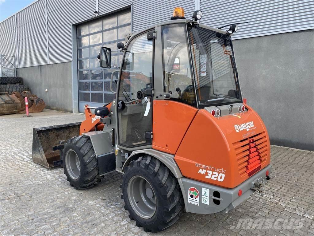 Weycor AR320 Cab Çok amaçlı yükleyiciler