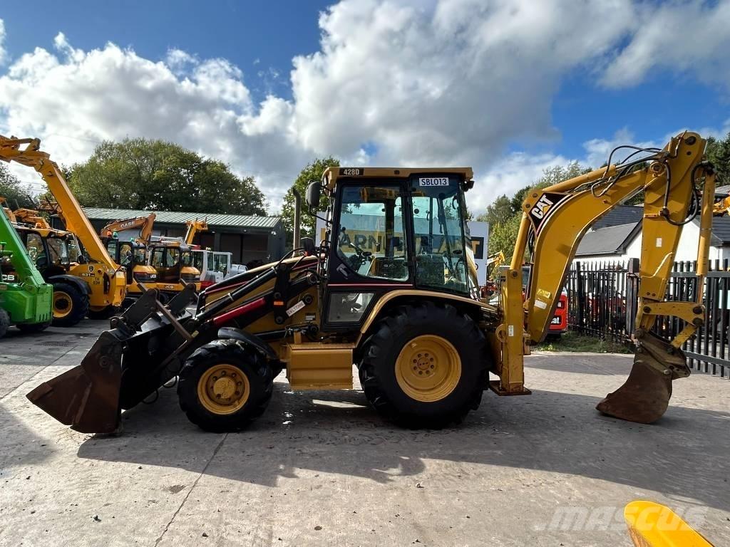 CAT 428 D Kazıcı yükleyiciler - beko loder
