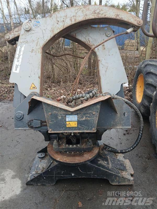 Komatsu 845 Tomruk yükleyici traktörler