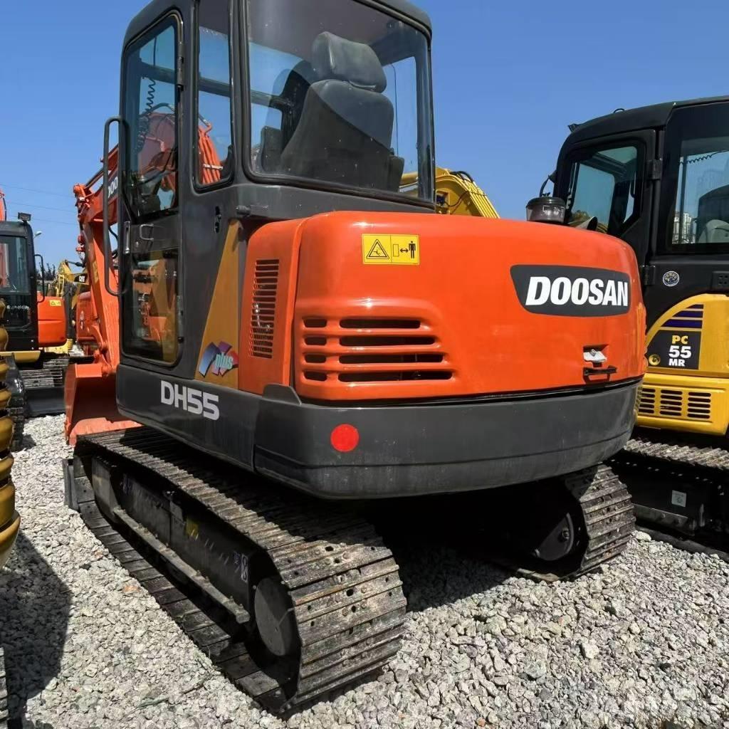 Doosan 55 Paletli ekskavatörler