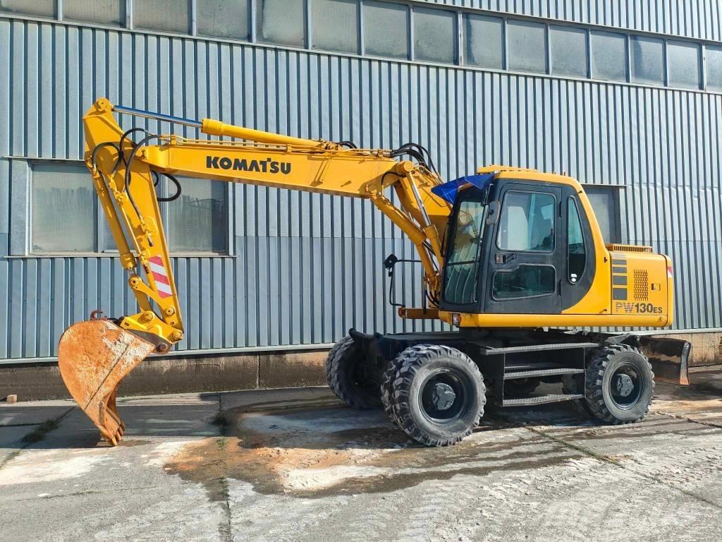 Komatsu PW 130ES-6K Lastik tekerli ekskavatörler