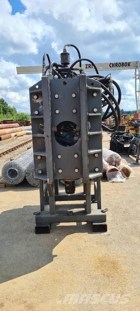 Liebherr 3MA 35 Döner kafalar