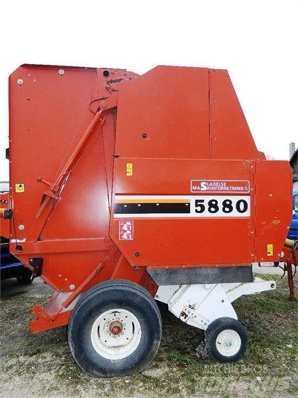 New Holland 5880 Rulo balya makinalari