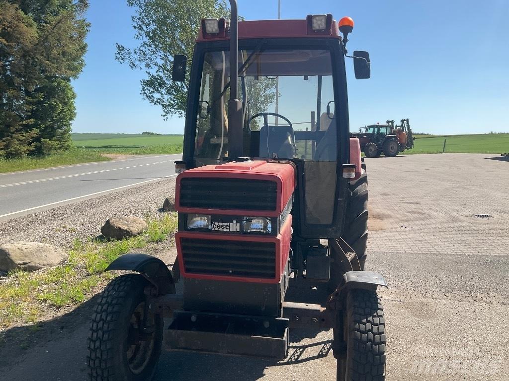 Case IH 685 XL Traktörler