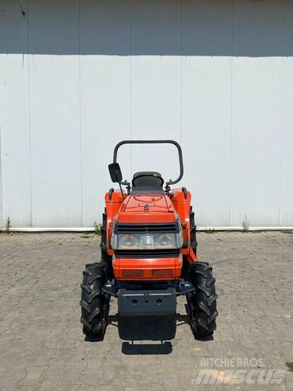 Kubota GL 221 Traktörler