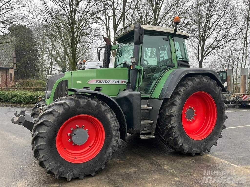 Fendt 718 COM3 Traktörler