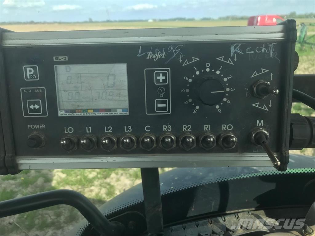 John Deere 624 Kendinden tahrikli pülverizatörler