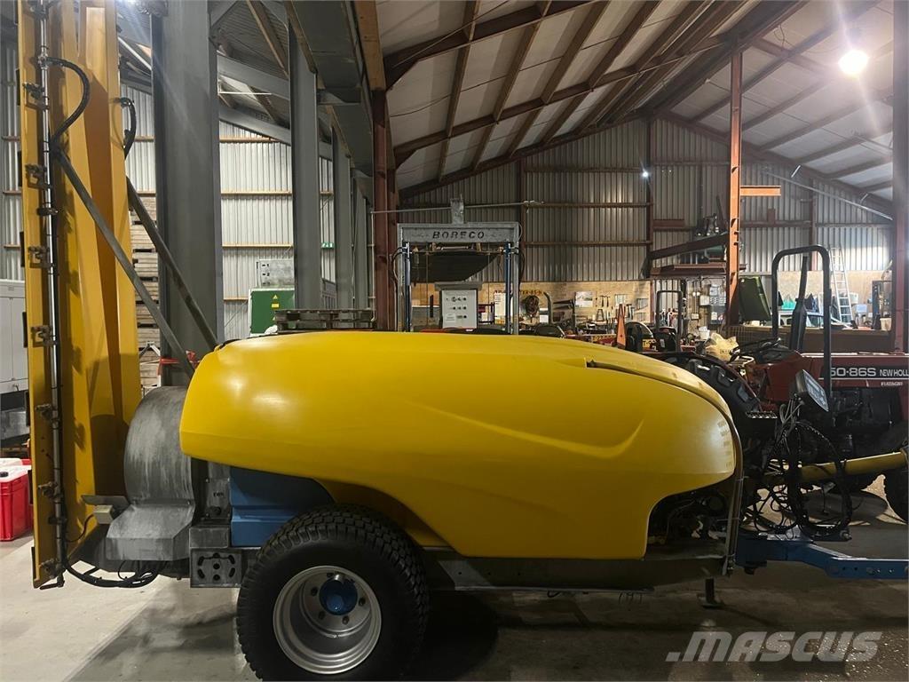  KWH Mistral 1500 Çekilir pülverizatörler