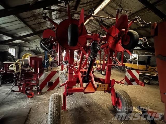 Lely Lotus 1020 Kombine tirmiklar