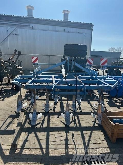 Lemken Karat 9/300 Kültivatörler