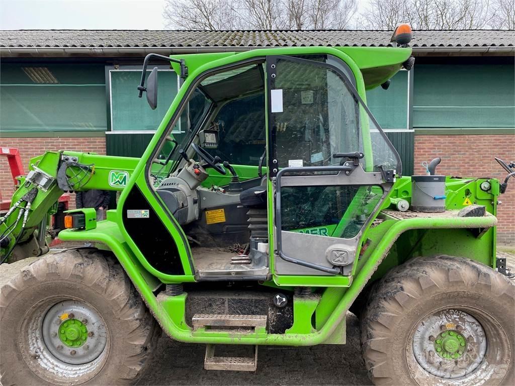 Merlo P 40.7 CS Tarimsal teleskopik yükleyiciler