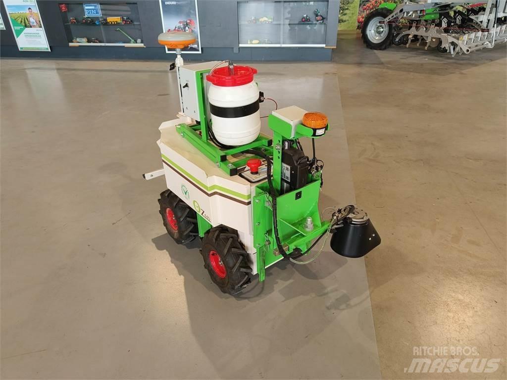  Naio OZ Robot Diger tarim makinalari