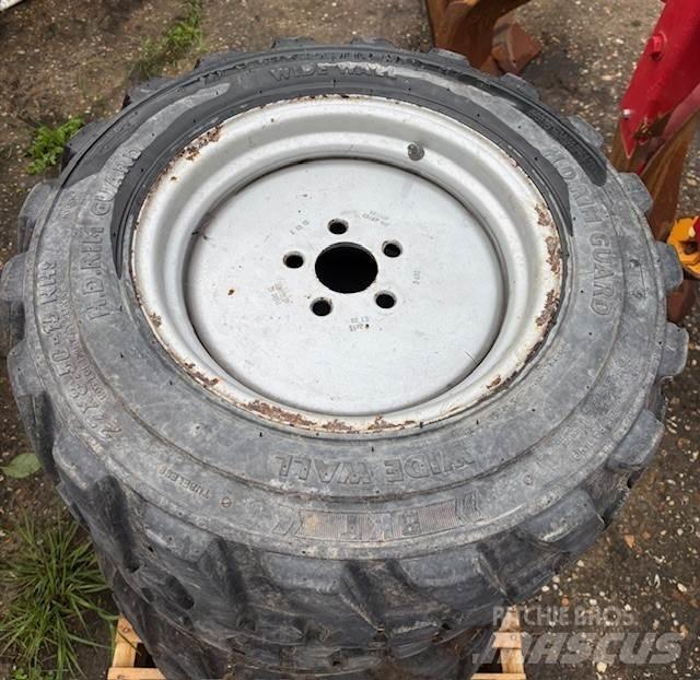  Set BKT 27x8.50-15 Tekerlekler