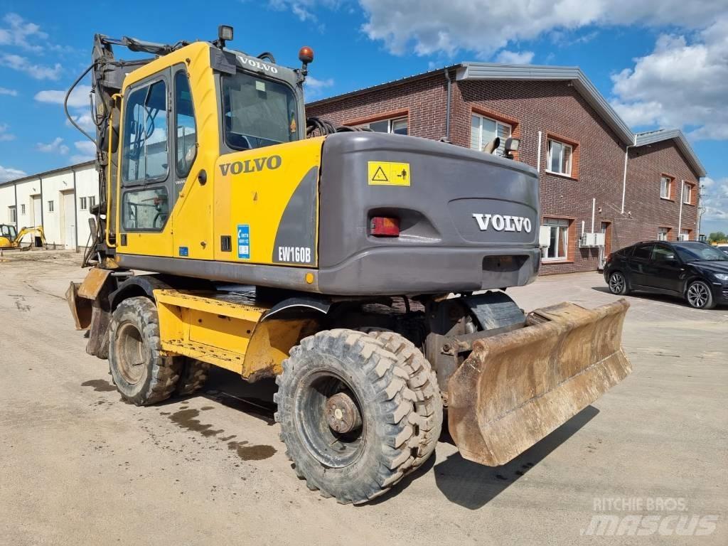 Volvo EW 160 B Lastik tekerli ekskavatörler