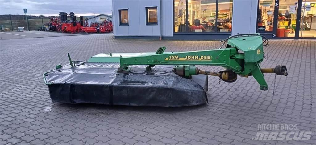 John Deere 328 Çayir biçme makinalari
