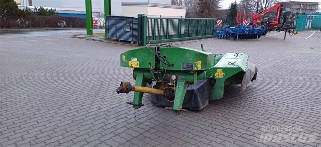 John Deere 328 Çayir biçme makinalari