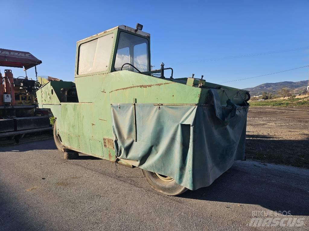 Corinsa 12/22 Zemin sıkıştırma makineleri