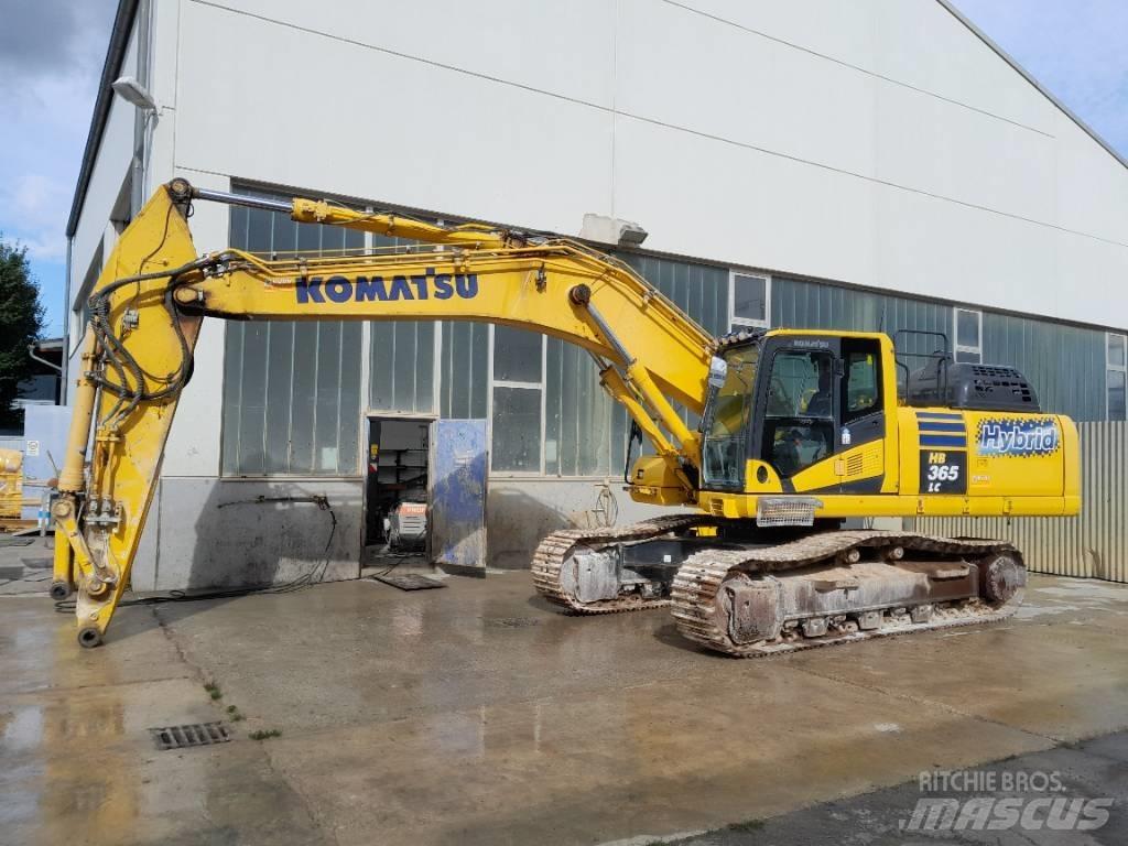 Komatsu HB365 Paletli ekskavatörler