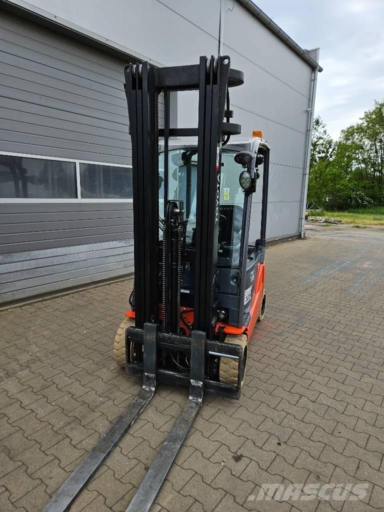 Toyota 8FBM16T Elektrikli forkliftler