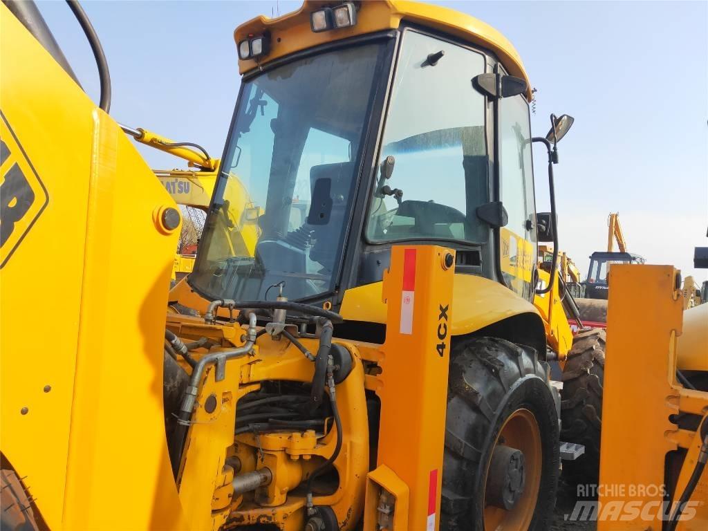 JCB 4CX Kazıcı yükleyiciler - beko loder